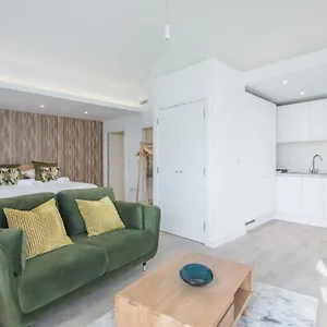Luxurious City Centre With Balcony Cambridge (Cambridgeshire)